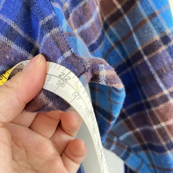 LL Bean Shirt Womens Sz M Regular Green Plaid Flannel Relaxed Fit Button Up - Picture 7 of 7